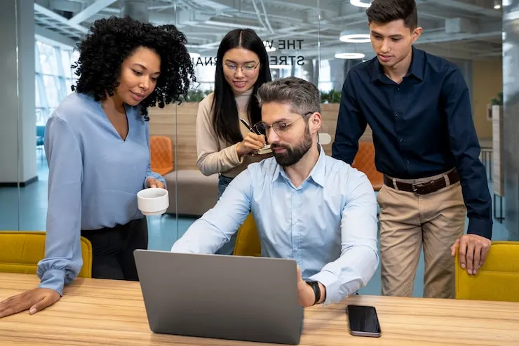 Chica feliz Clase crenti